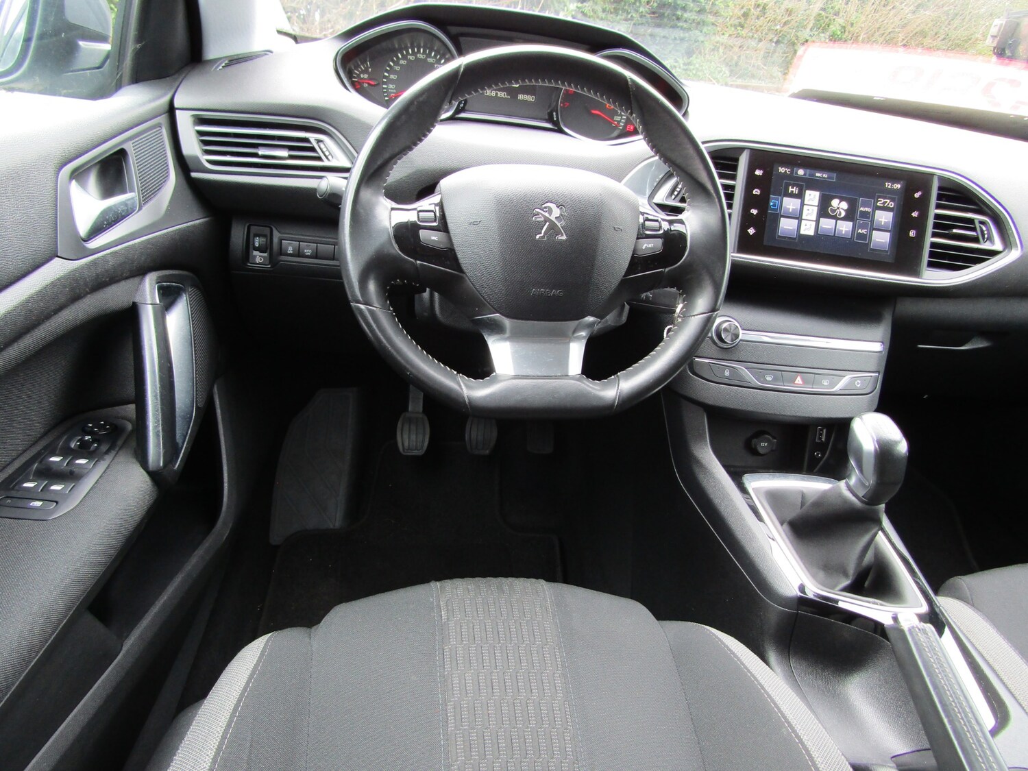 Used Peugeot 308 2015 for sale - 78122778: Photo 17