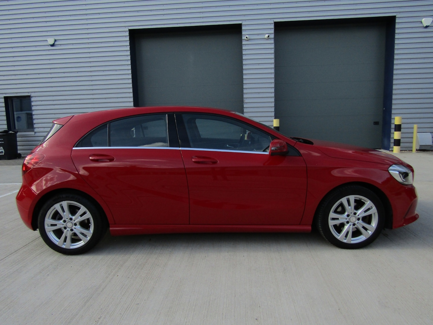 Used Mercedes-Benz A-Class 2017 for sale - 75972608: Photo 14