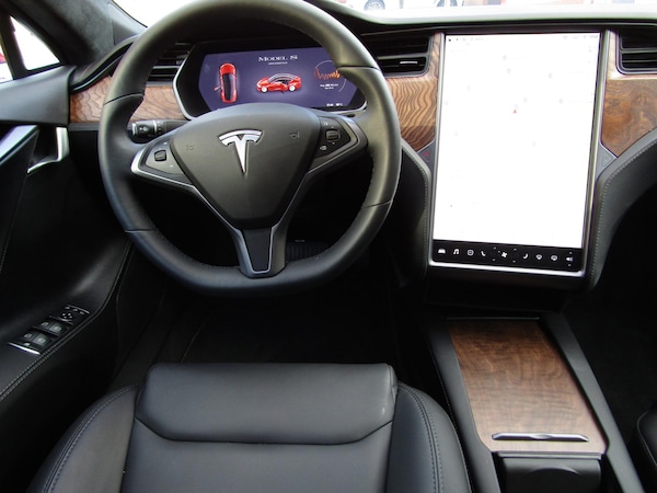Used Tesla Model S 2020 for sale - 64020529: Photo 16