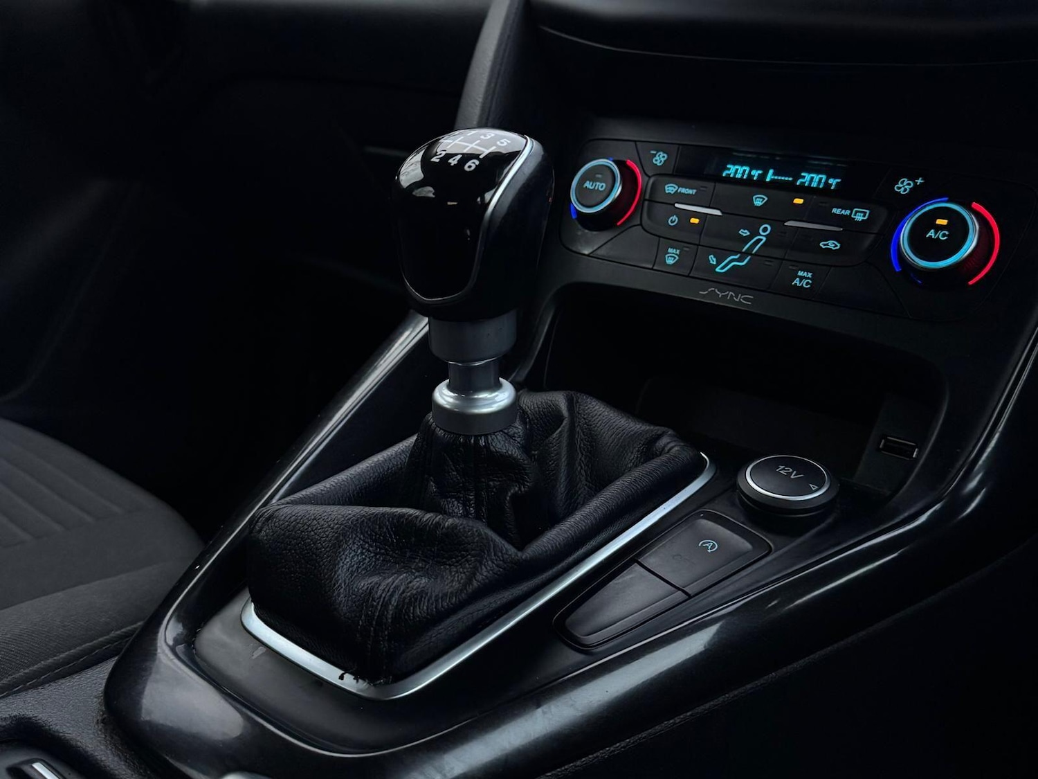 Used Ford Focus 2015 for sale - 76742812: Photo 21