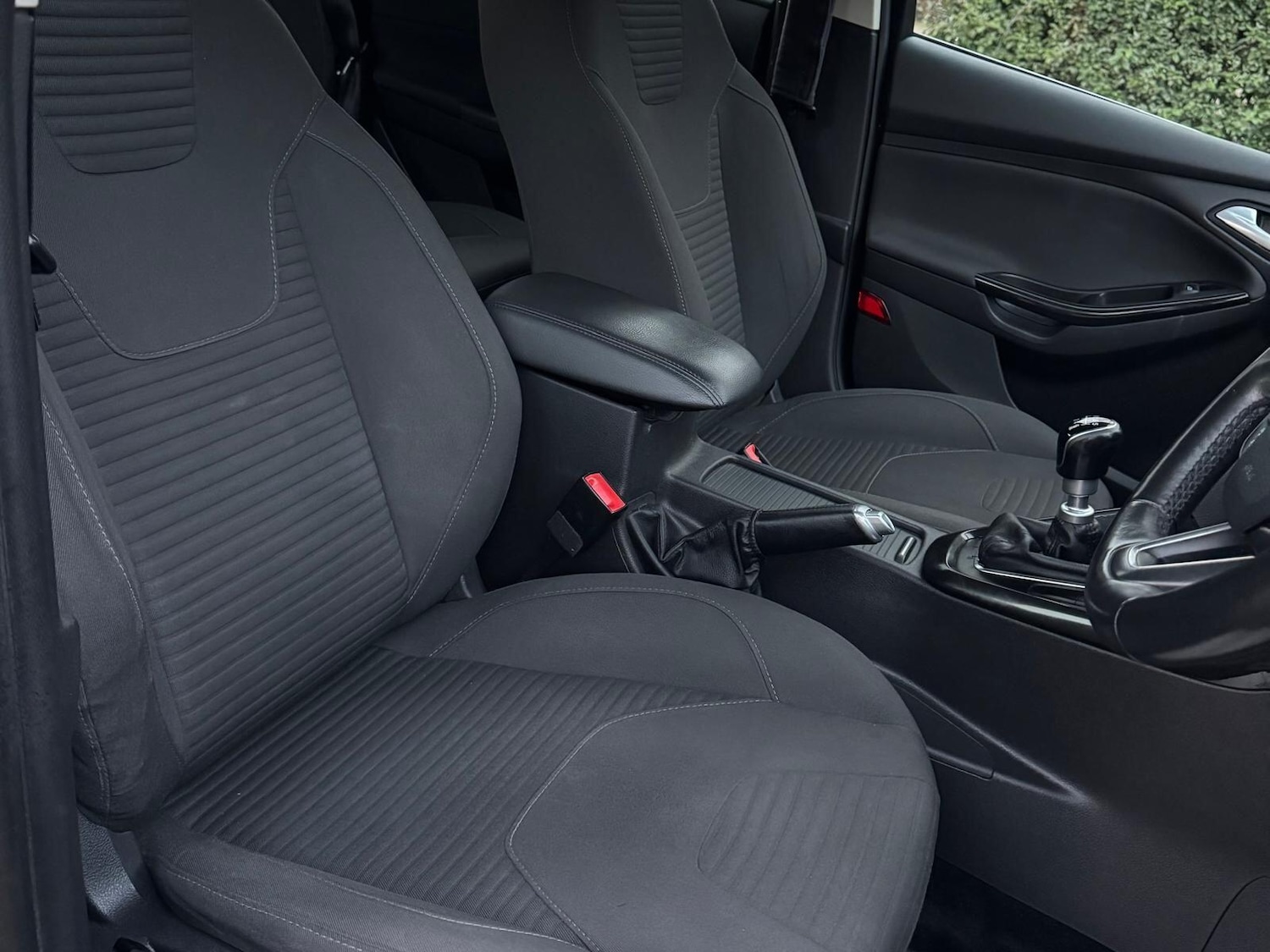 Used Ford Focus 2015 for sale - 76742812: Photo 24