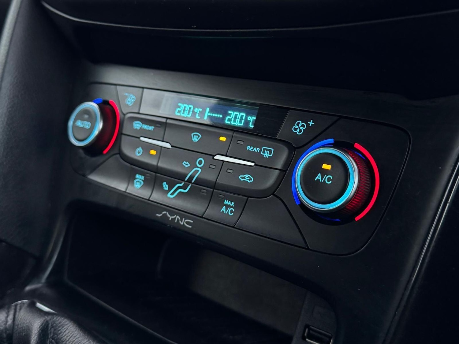 Used Ford Focus 2015 for sale - 76742812: Photo 27