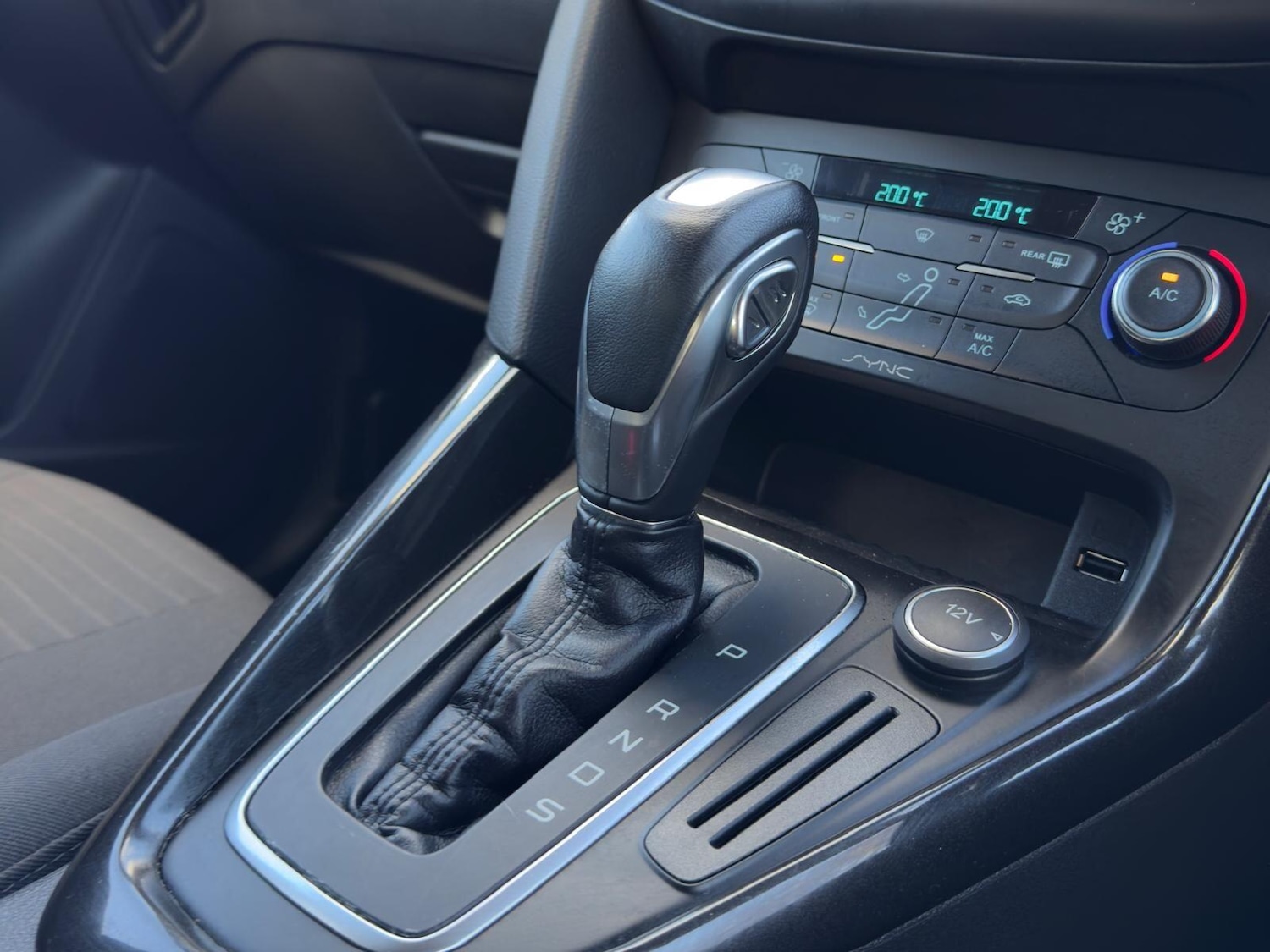 Used Ford Focus 2015 for sale - 76759394: Photo 23