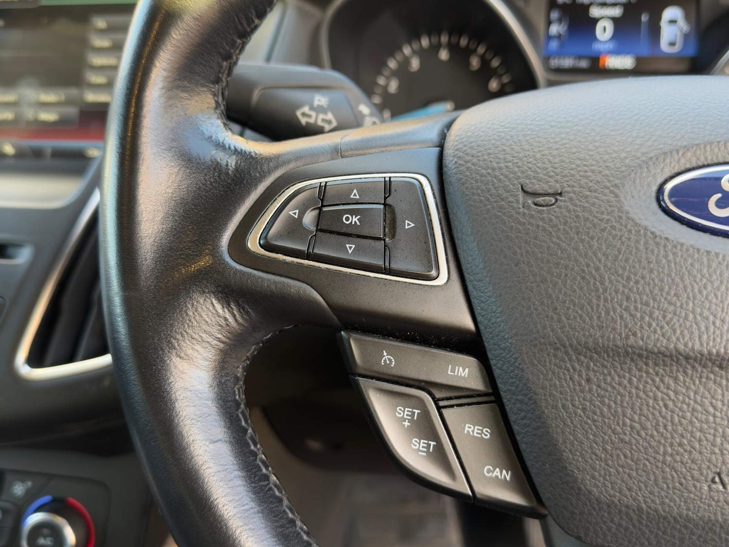 Used Ford Focus 2015 for sale - 76759394: Photo 29