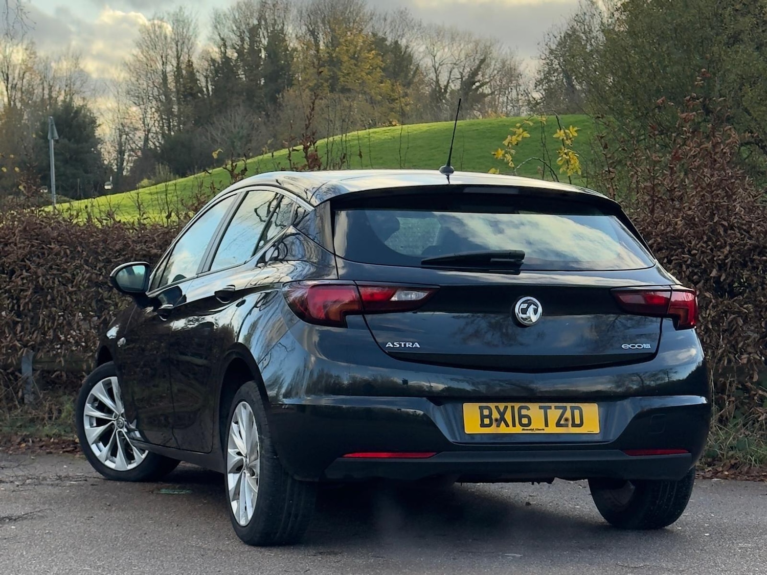 Used Vauxhall Astra 2016 for sale - 77015967: Photo 12