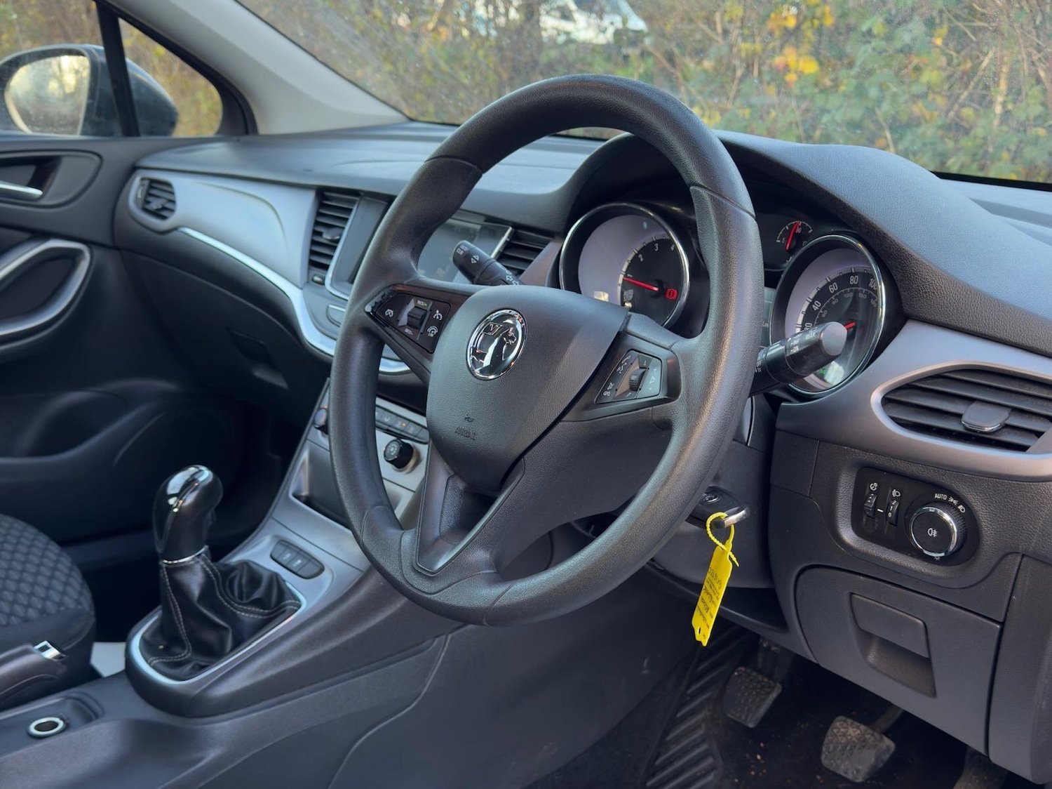 Used Vauxhall Astra 2016 for sale - 77015967: Photo 21