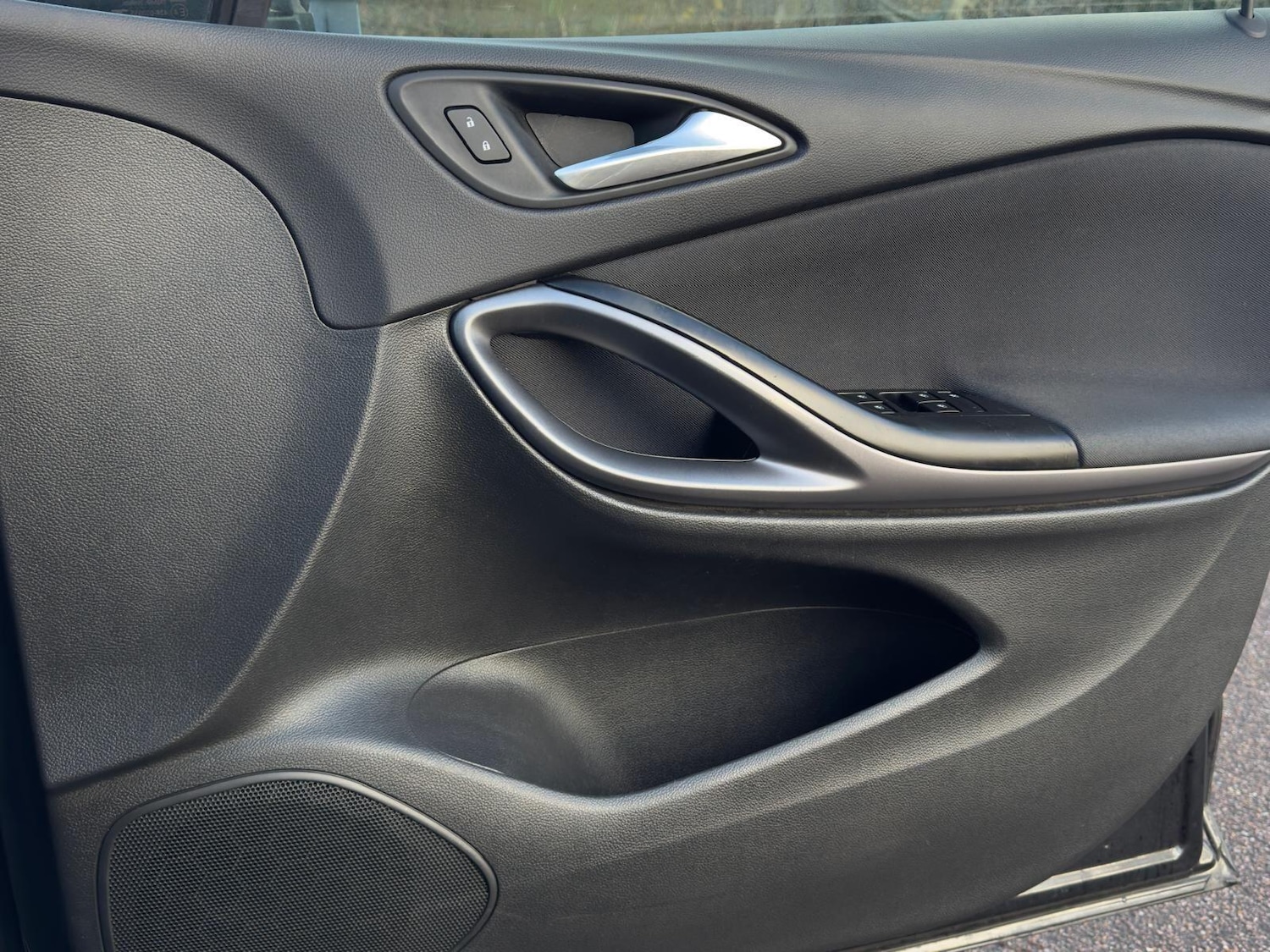 Used Vauxhall Astra 2016 for sale - 77015967: Photo 29