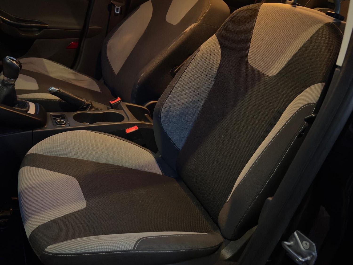 Used Ford Focus 2014 for sale - 76786800: Photo 29