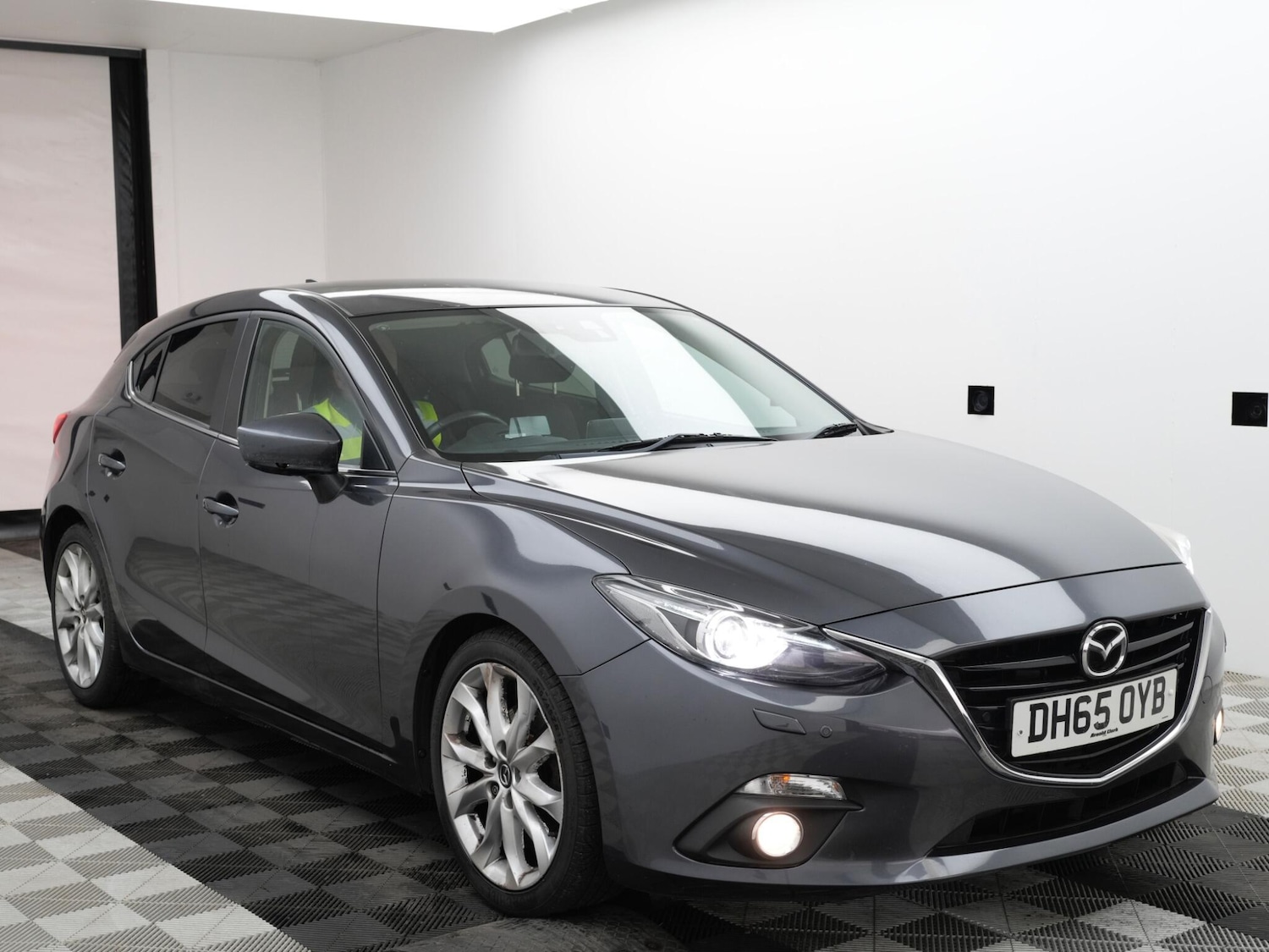 Used Mazda Mazda3 2016 for sale - 76658229: Photo 1