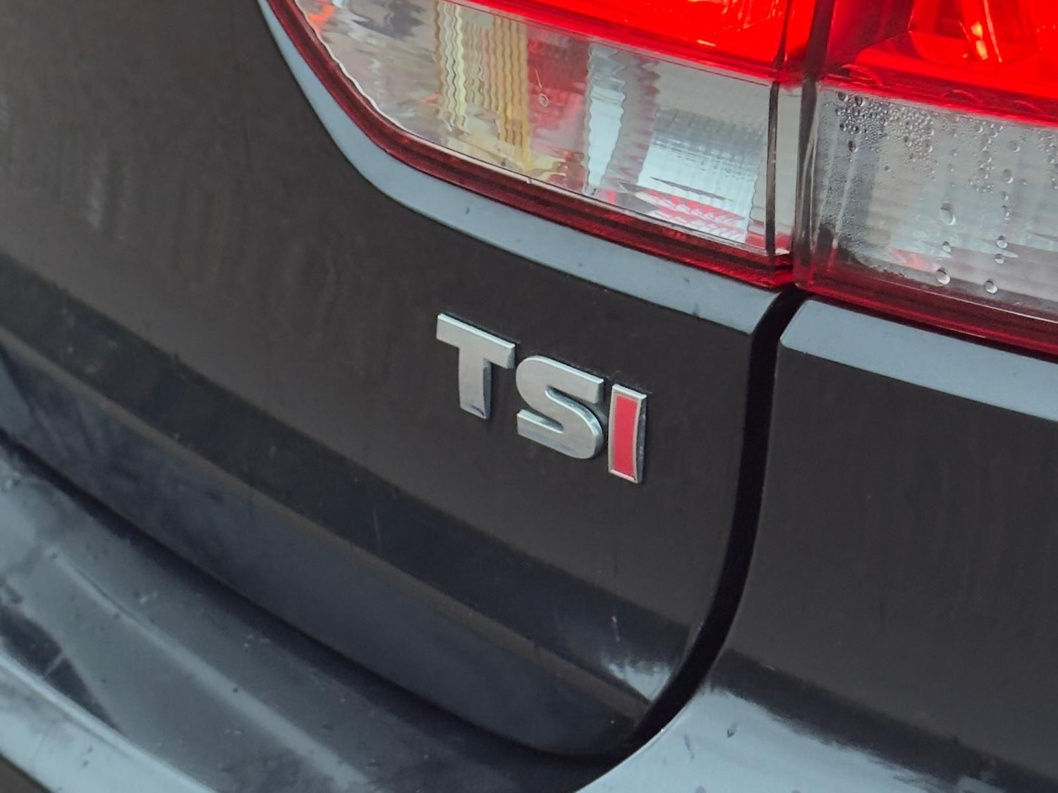 Used Volkswagen Golf 2011 for sale - 76997132: Photo 23