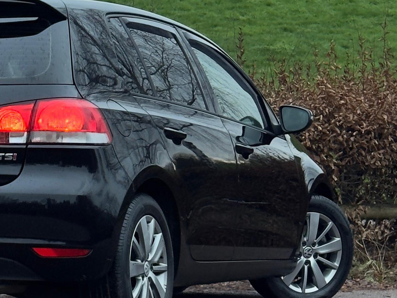 Used Volkswagen Golf 2011 for sale - 76997132: Photo 28