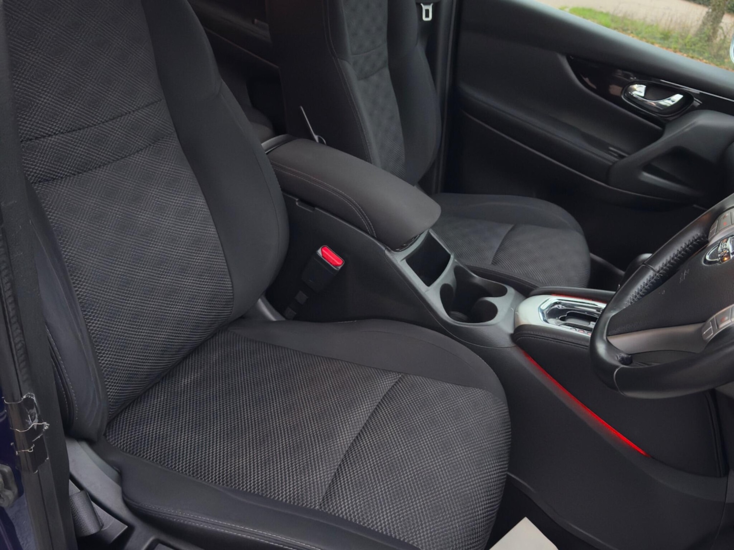 Used Nissan Qashqai 2017 for sale - 76572786: Photo 23