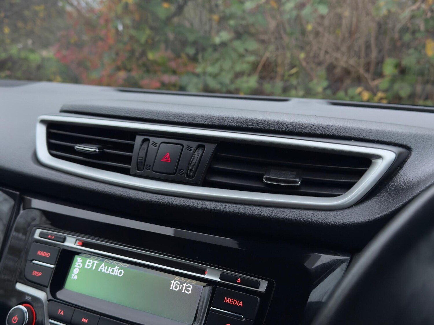 Used Nissan Qashqai 2017 for sale - 76572786: Photo 31