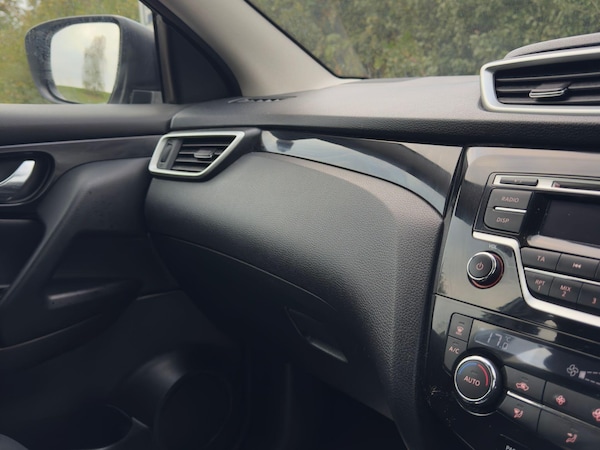 Used Nissan Qashqai 2016 for sale - 76239982: Photo 23