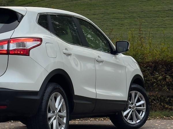 Used Nissan Qashqai 2016 for sale - 76239982: Photo 8