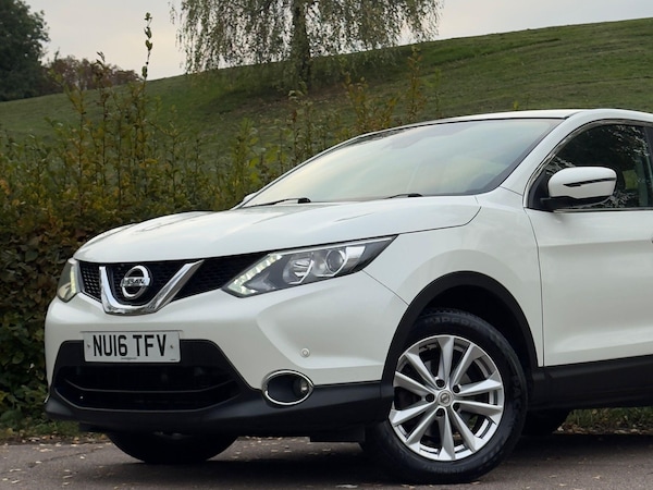 Used Nissan Qashqai 2016 for sale - 76239982: Photo 9