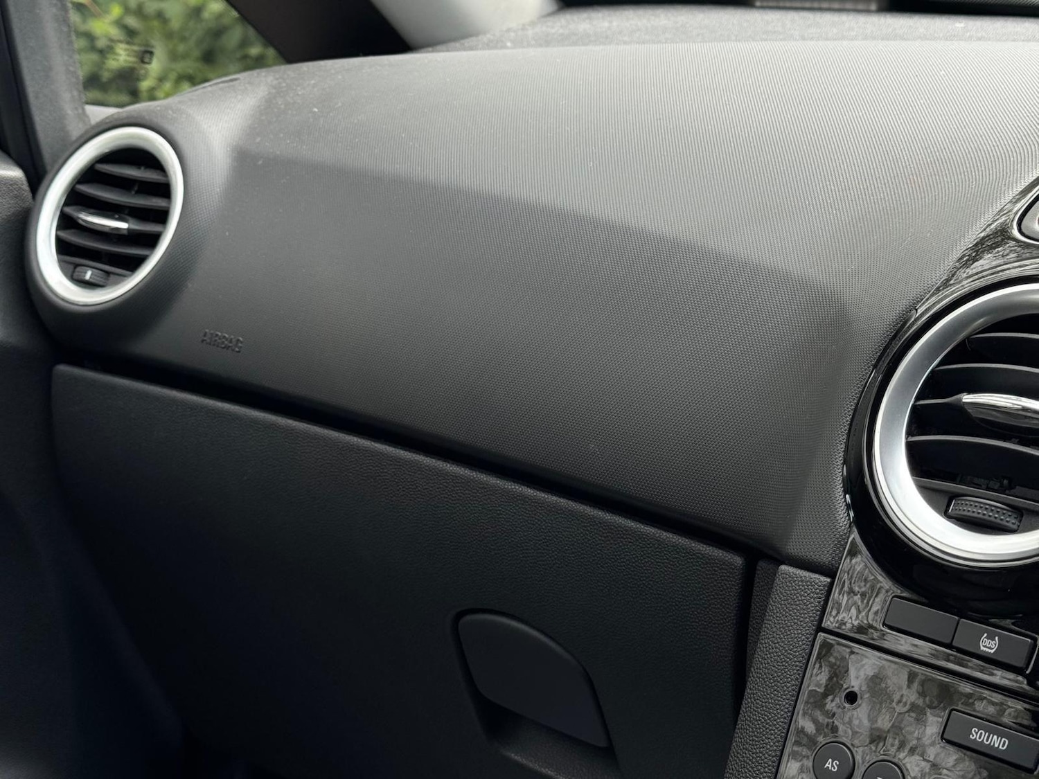 Used Vauxhall Corsa 2014 for sale - 76424372: Photo 42