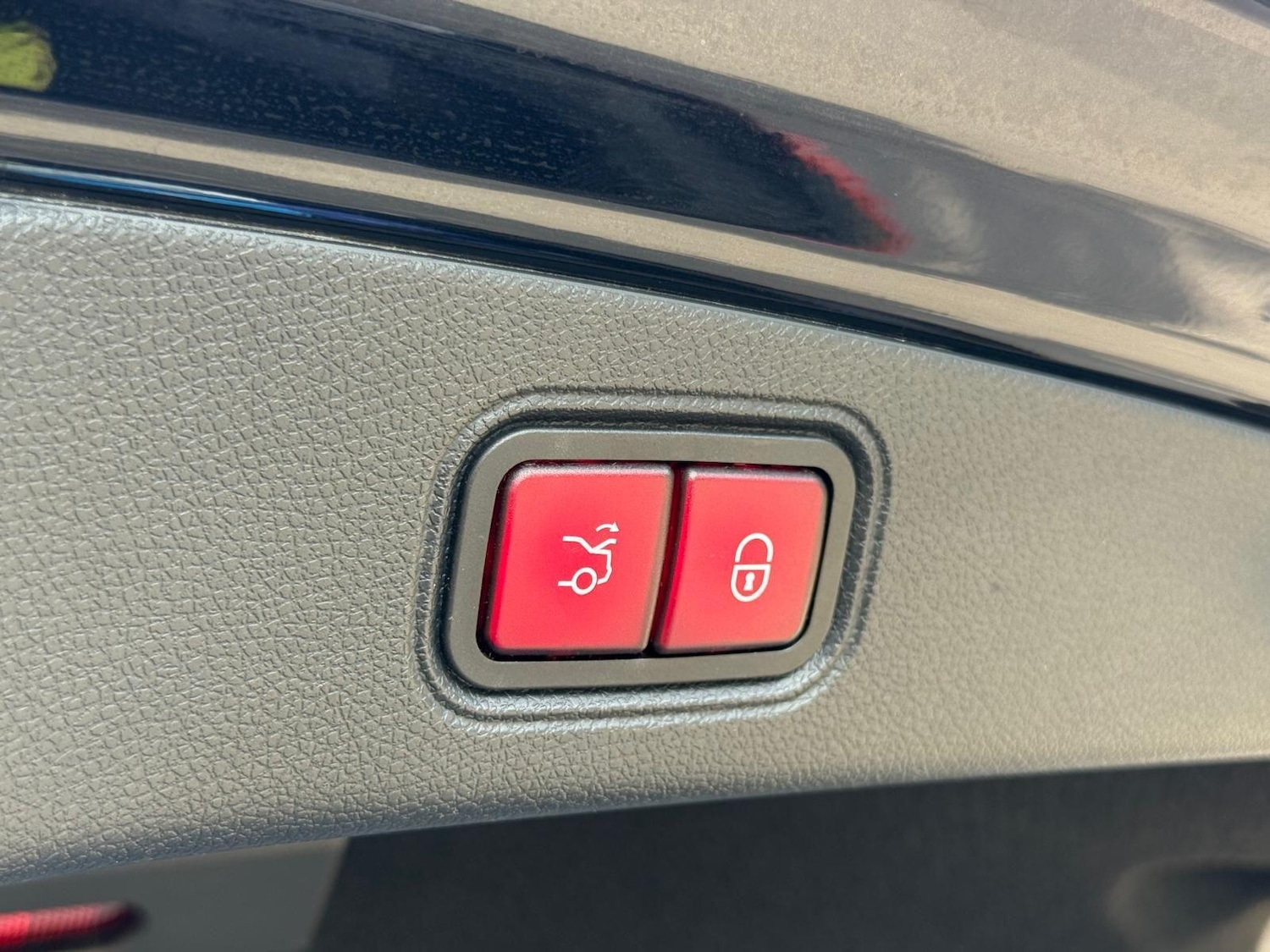 Vehicle 43
