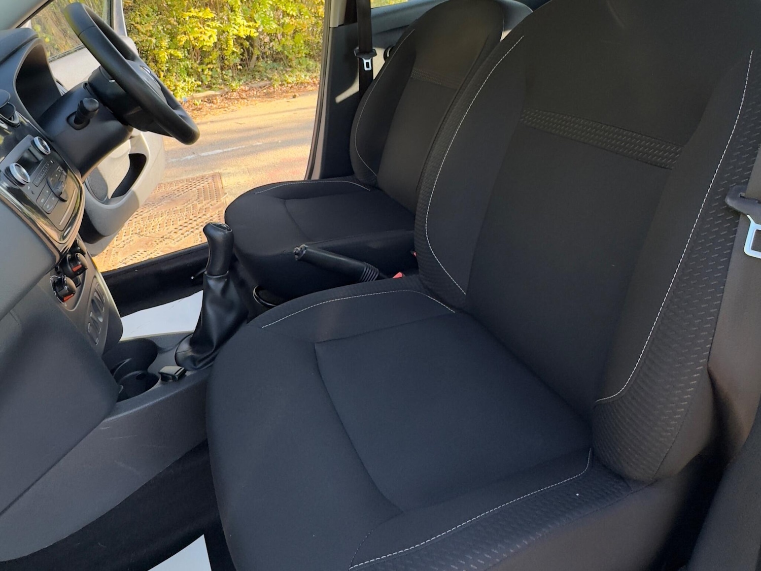 Used Dacia Sandero 2018 for sale - 76997518: Photo 33