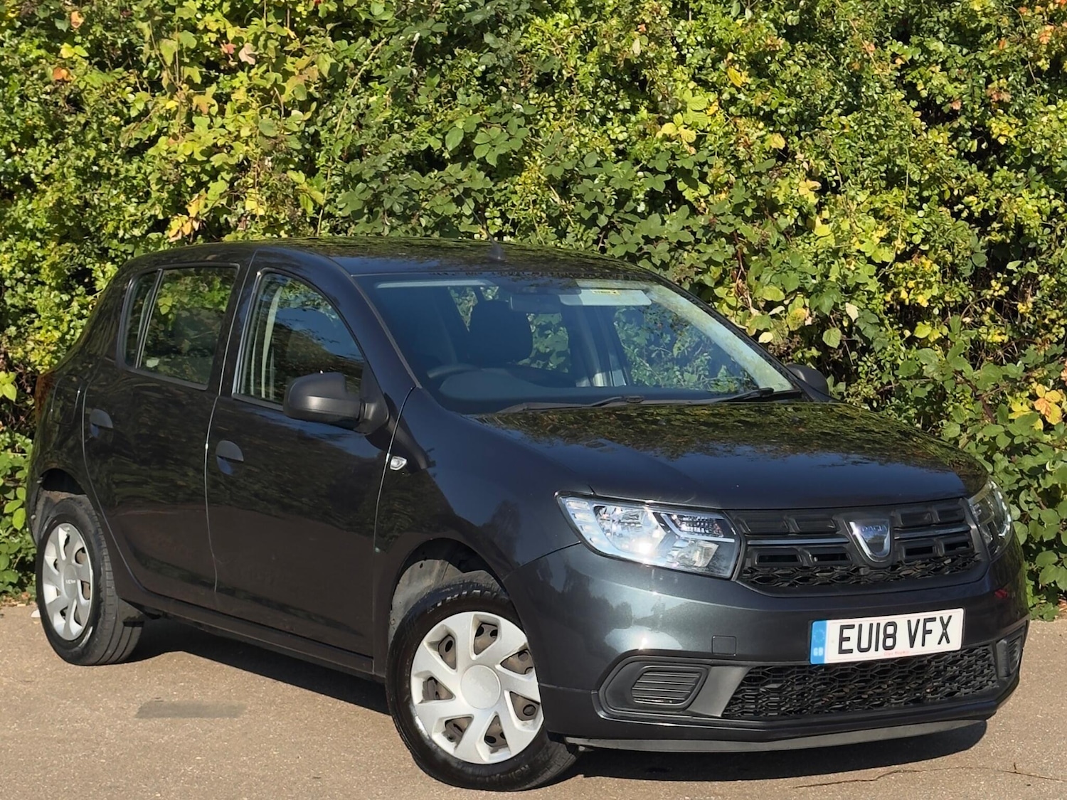 Used Dacia Sandero 2018 for sale - 76251407: Photo 1