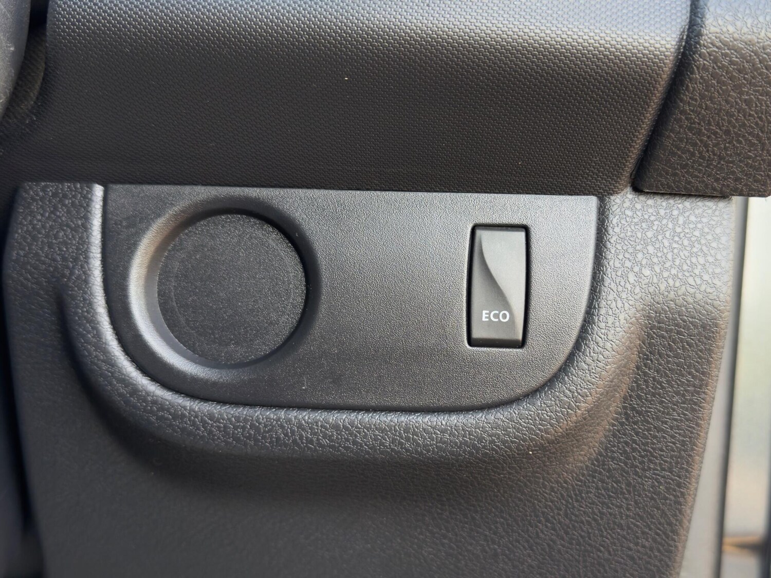Used Dacia Sandero 2018 for sale - 76251407: Photo 26