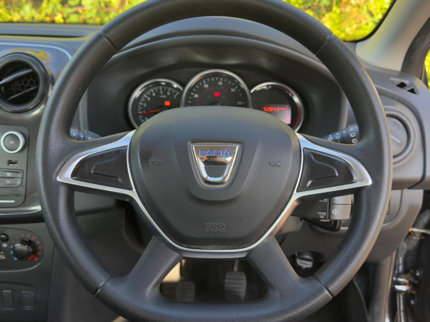 Used Dacia Sandero 2018 for sale - 76251407: Photo 32