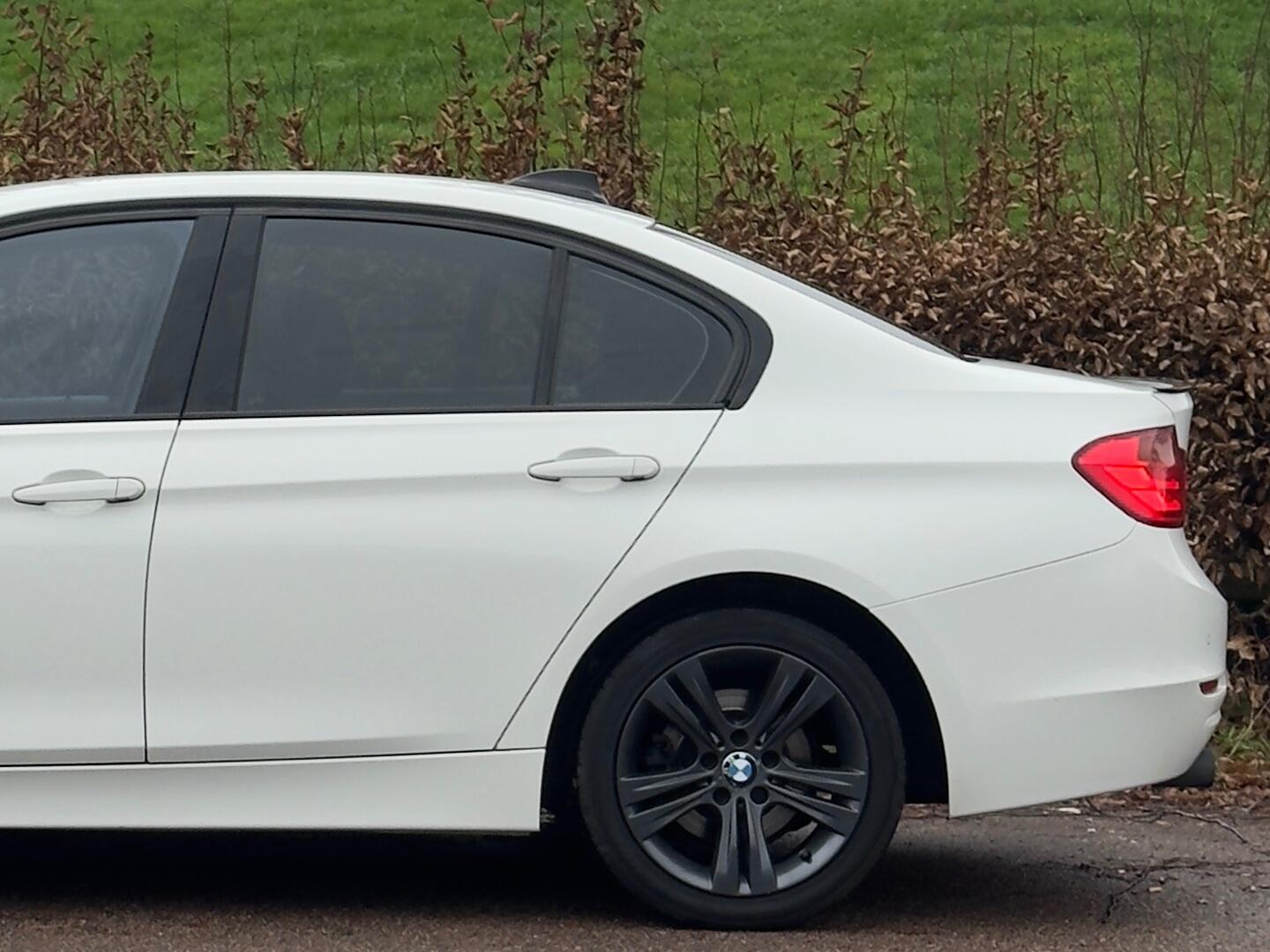 Used BMW 3 Series 2012 for sale - 77020943: Photo 36