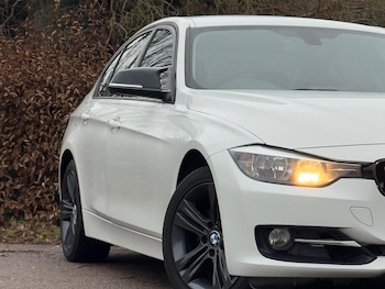 Used BMW 3 Series 2012 for sale - 77020943: Photo