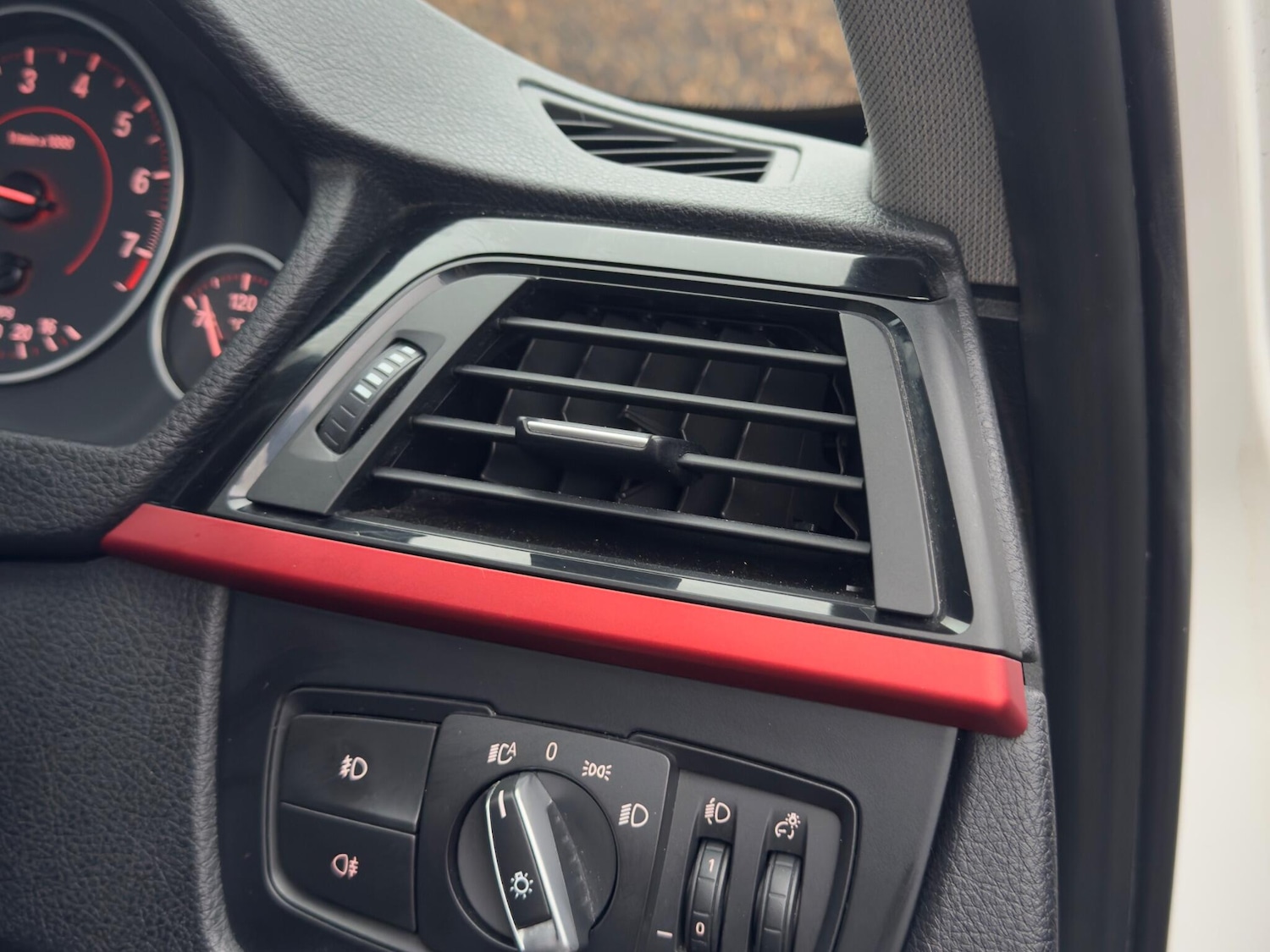 Used BMW 3 Series 2012 for sale - 77020943: Photo 53