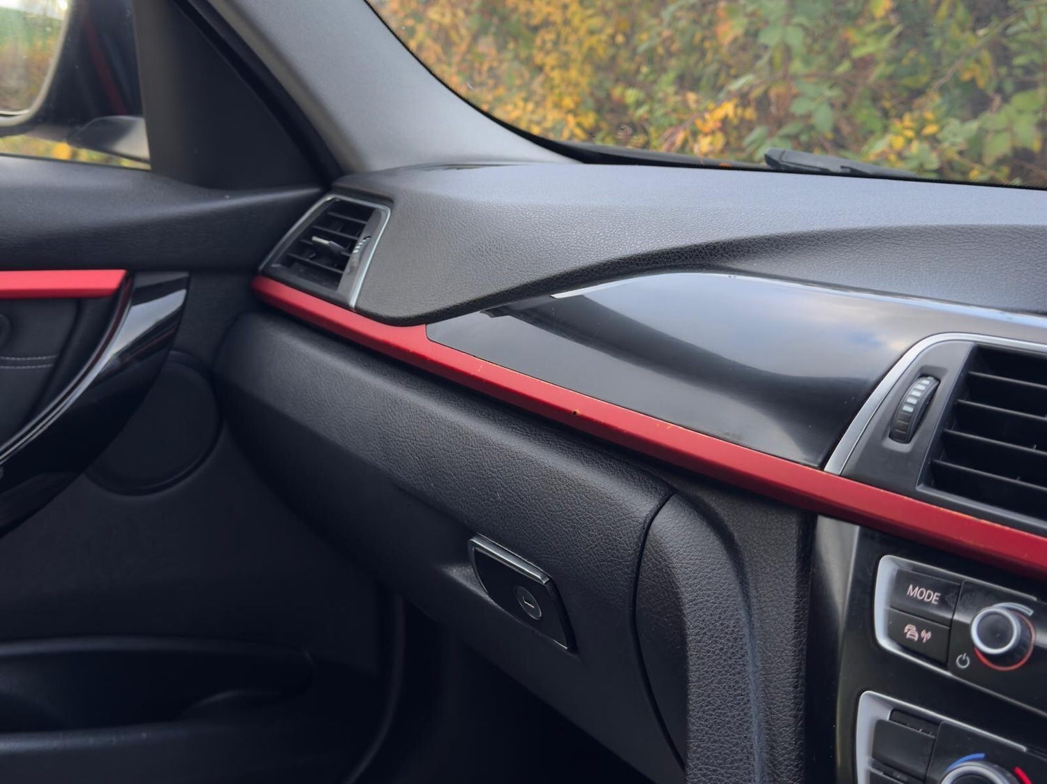 Used BMW 3 Series 2016 for sale - 76512952: Photo 27