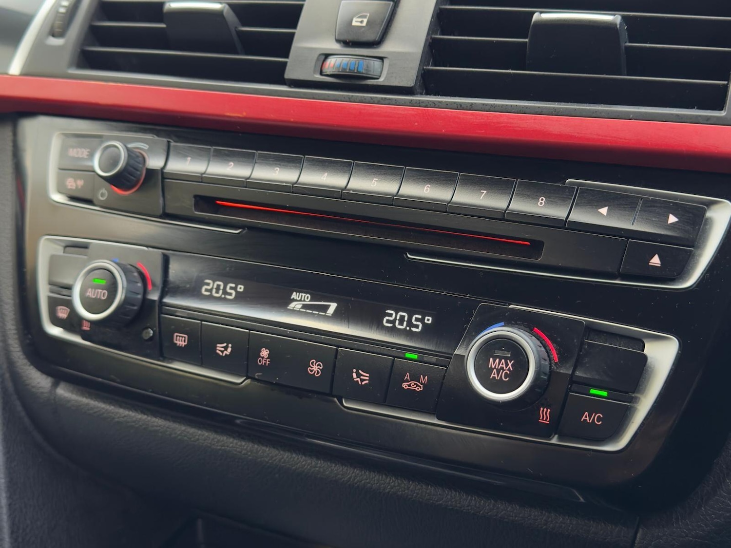 Used BMW 3 Series 2016 for sale - 76512952: Photo 33