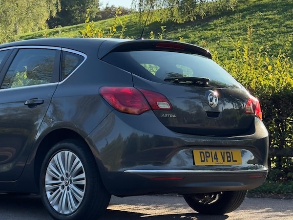 Used Vauxhall Astra 2014 for sale - 76188836: Photo 12