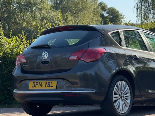 Used Vauxhall Astra 2014 for sale - 76188836: Photo 28