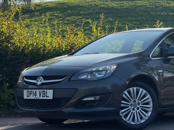 Used Vauxhall Astra 2014 for sale - 76188836: Photo 9