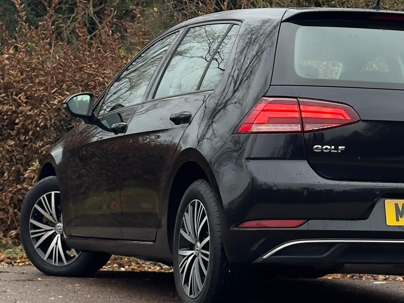 Used Volkswagen Golf 2018 for sale - 76990777: Photo 13