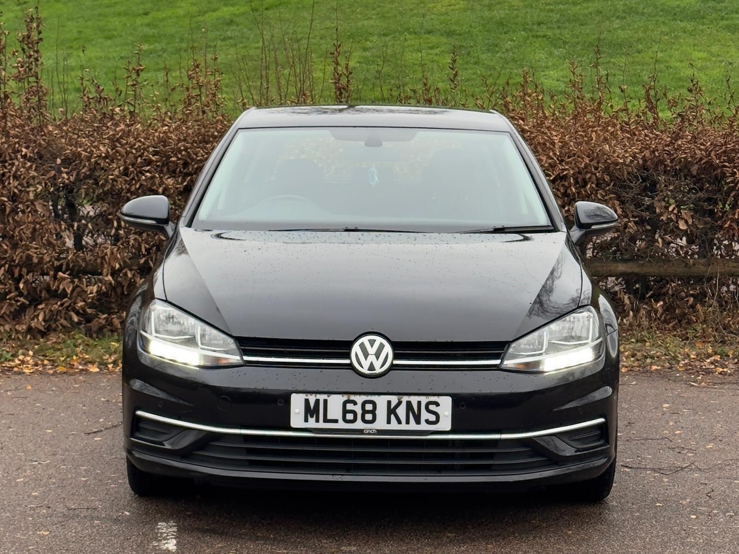 Used Volkswagen Golf 2018 for sale - 76990777: Photo 2