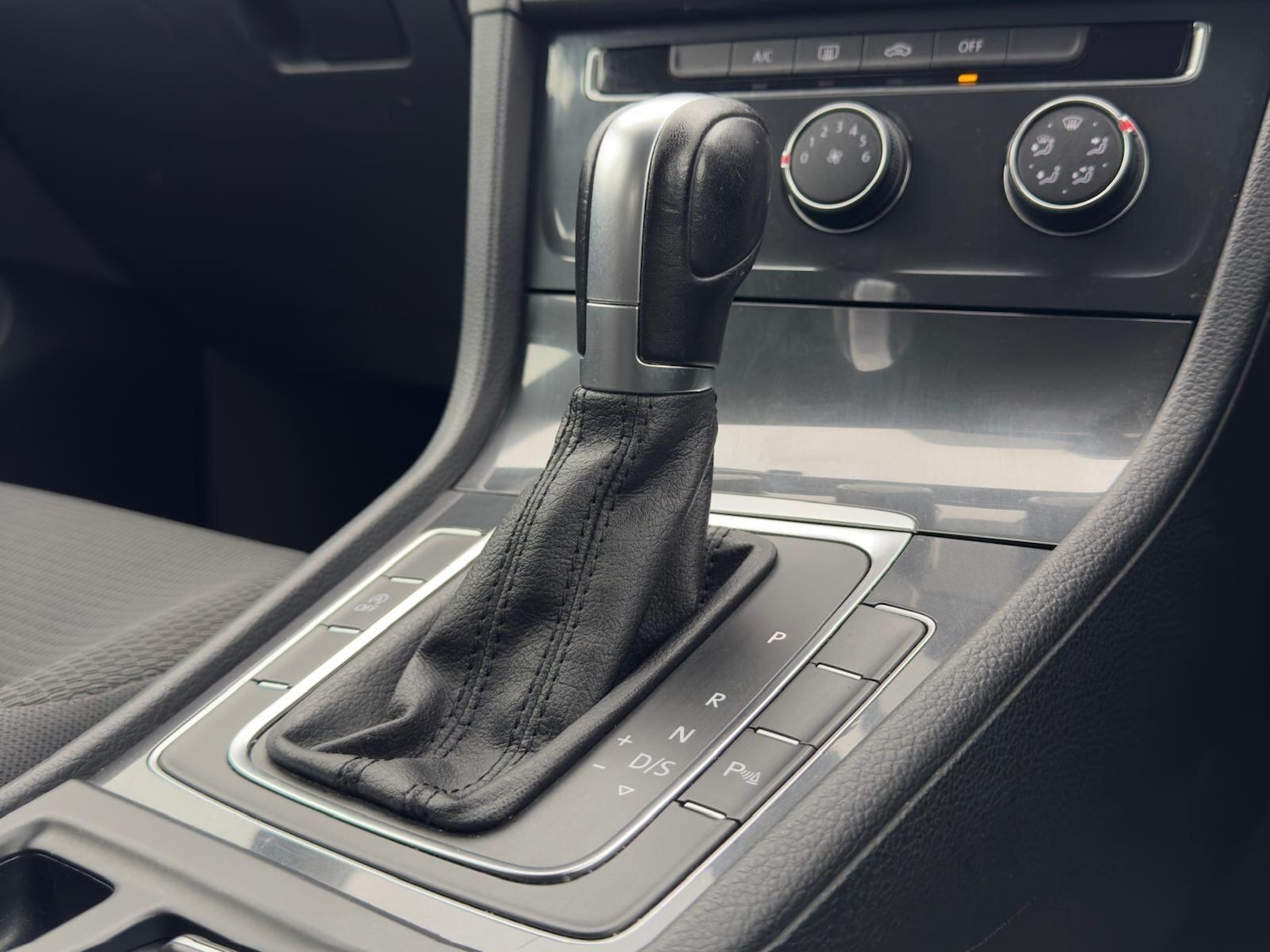 Used Volkswagen Golf 2018 for sale - 76990777: Photo 21