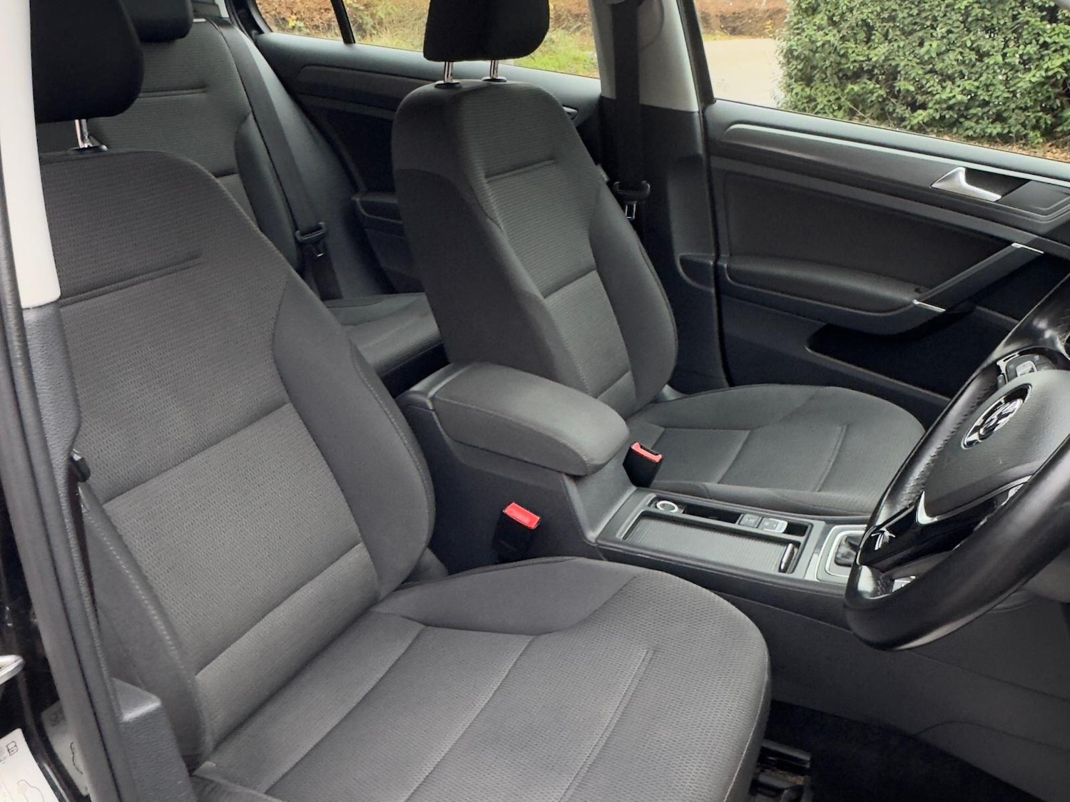 Used Volkswagen Golf 2018 for sale - 76990777: Photo 27