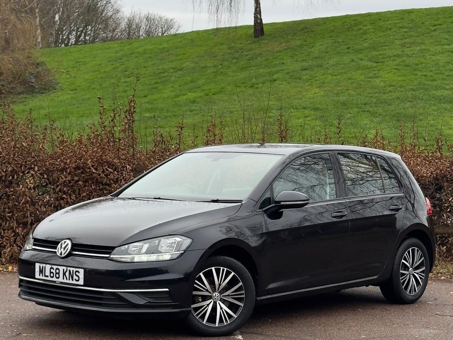 Used Volkswagen Golf 2018 for sale - 76990777: Photo 3