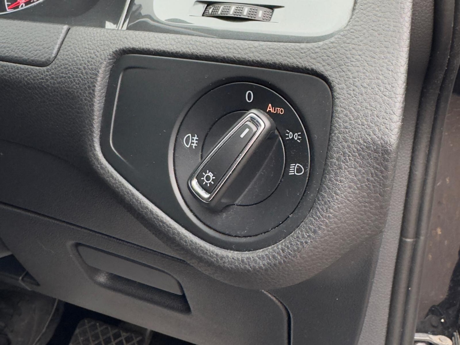 Used Volkswagen Golf 2018 for sale - 76990777: Photo 31