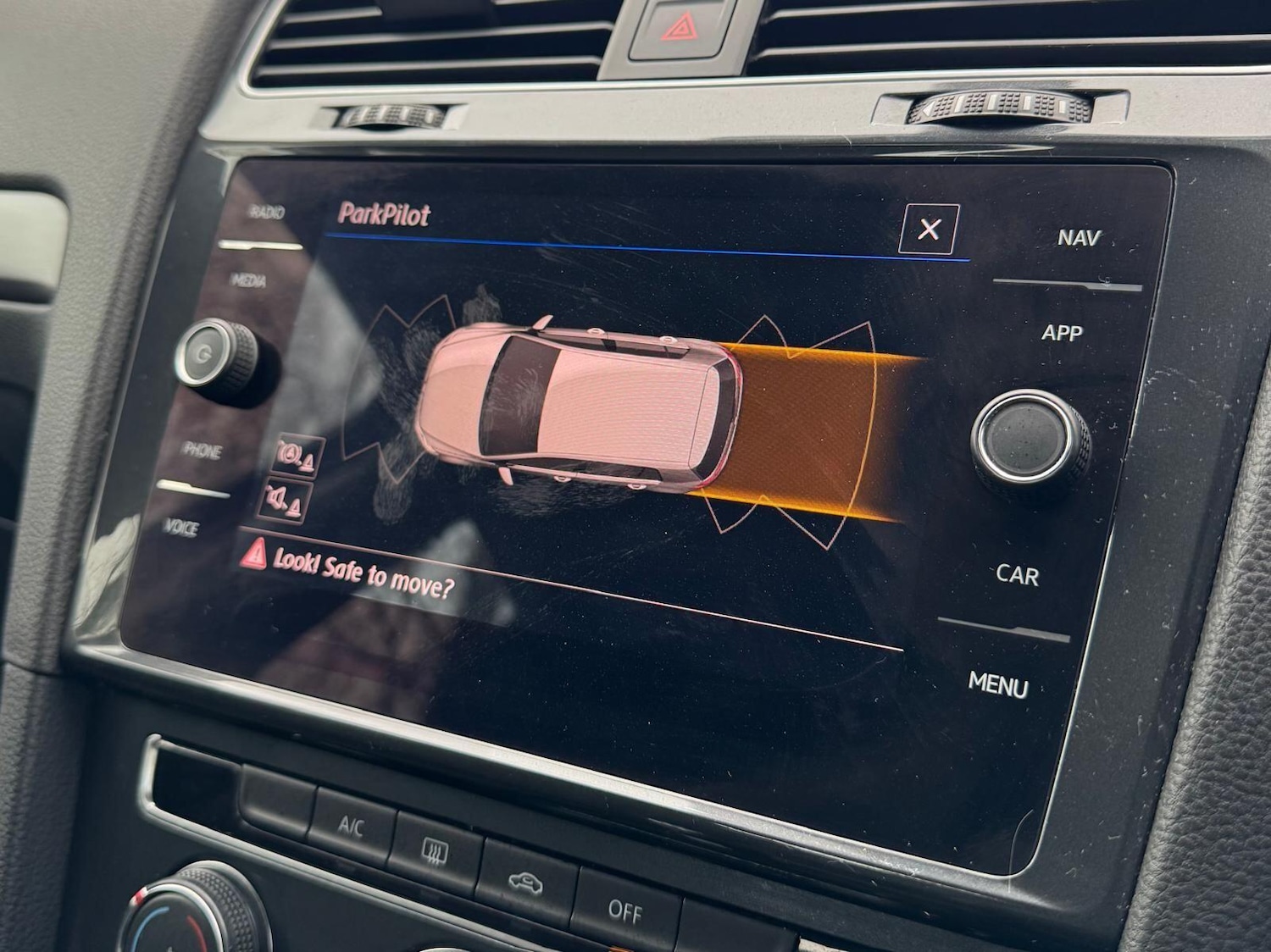 Used Volkswagen Golf 2018 for sale - 76990777: Photo 39