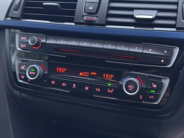 Used BMW 4 Series 2014 for sale - 76306867: Photo 34