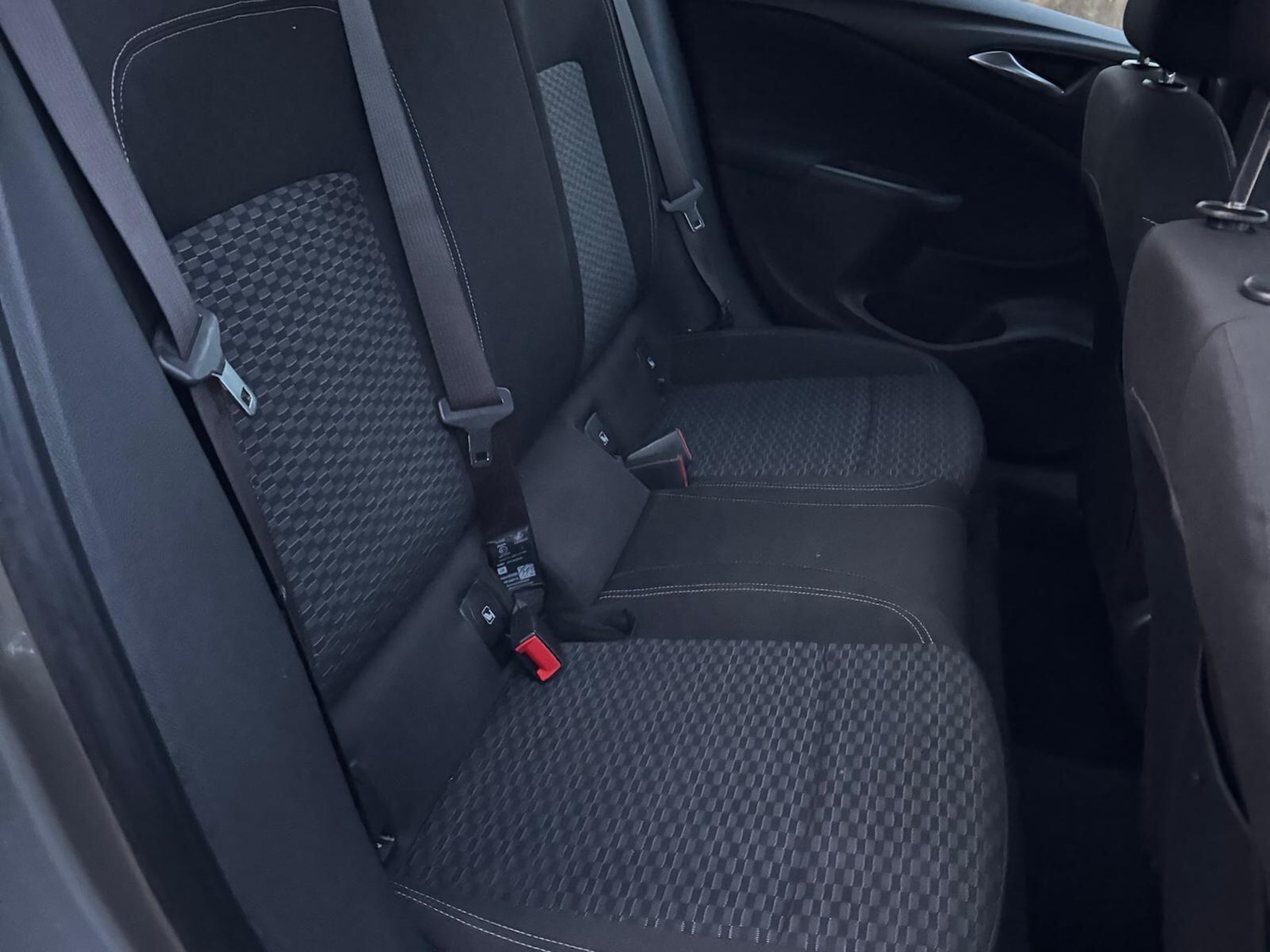 Used Vauxhall Astra 2016 for sale - 76850238: Photo 25