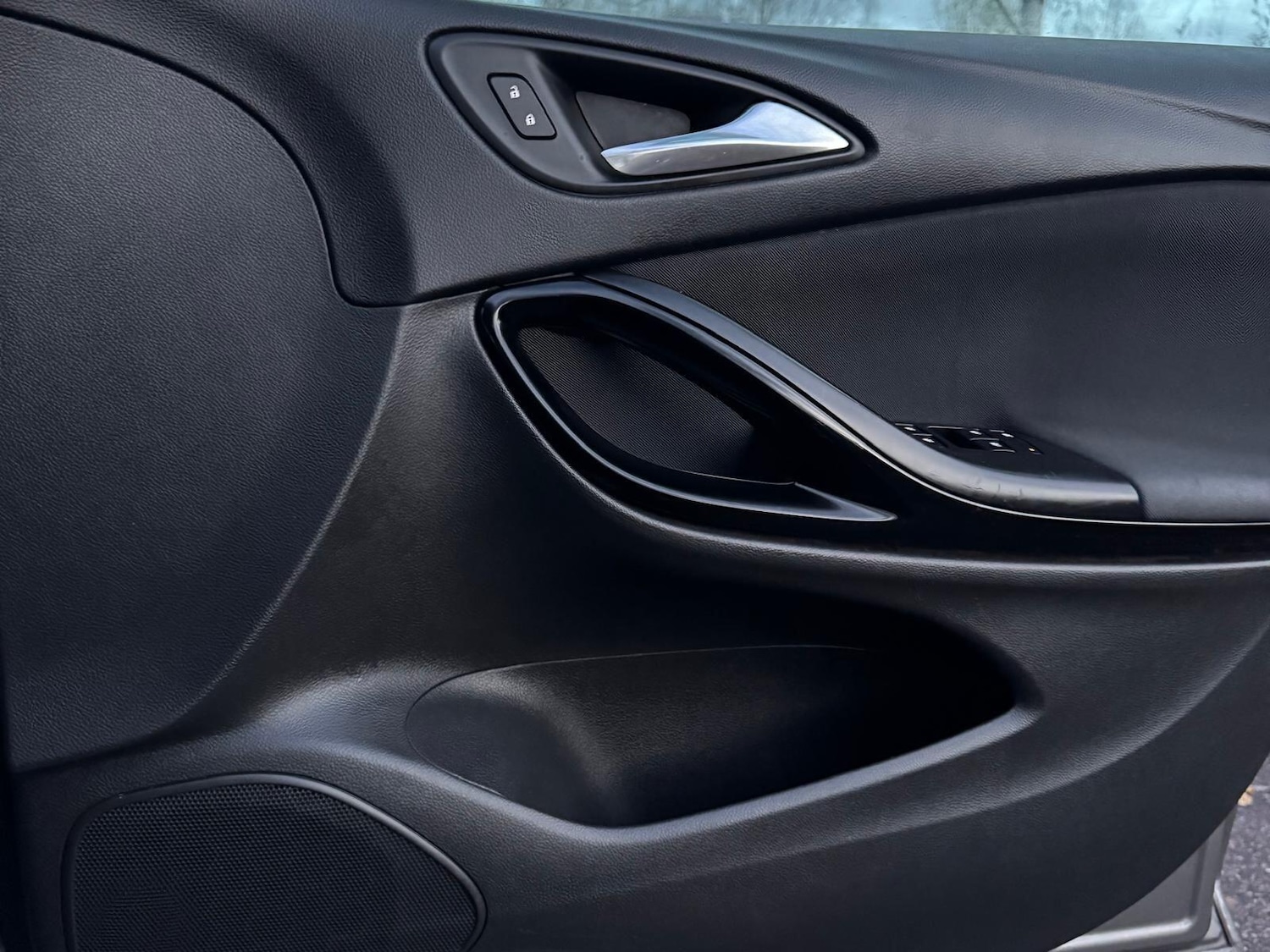 Used Vauxhall Astra 2016 for sale - 76850238: Photo 30