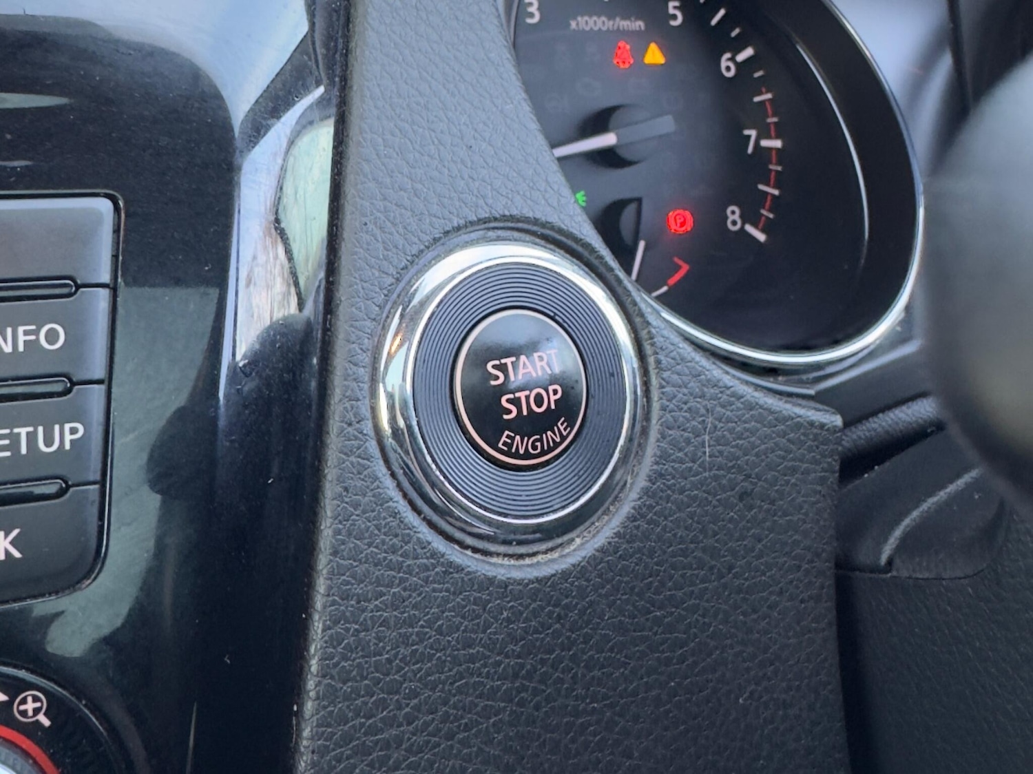 Used Nissan Qashqai 2017 for sale - 76714902: Photo 26