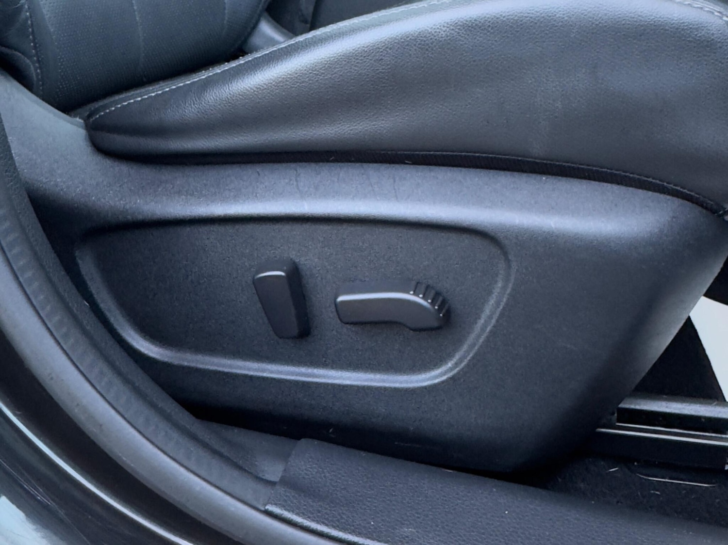 Used Nissan Qashqai 2017 for sale - 76714902: Photo 27