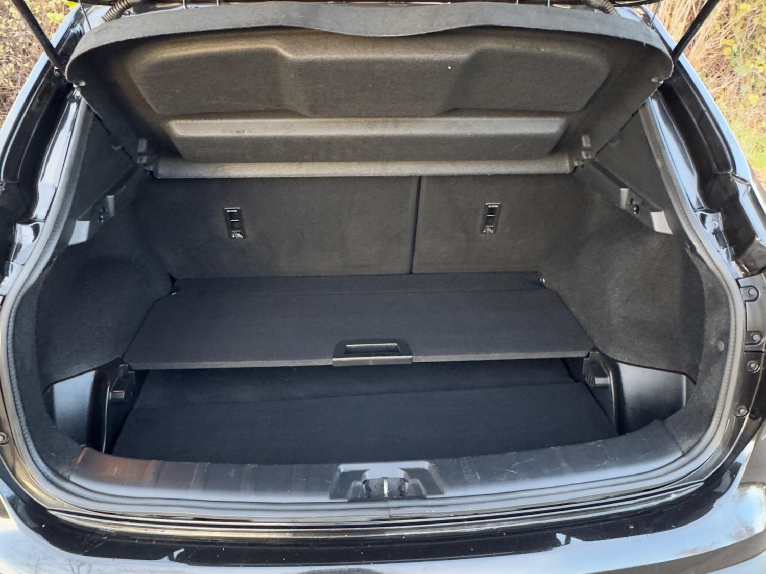 Used Nissan Qashqai 2017 for sale - 76714902: Photo 36