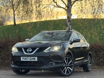 Used Nissan Qashqai 2017 for sale - 76714902: Photo