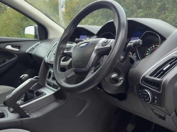 Used Ford Focus 2011 for sale - 76239794: Photo 24