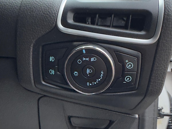 Used Ford Focus 2011 for sale - 76239794: Photo 27